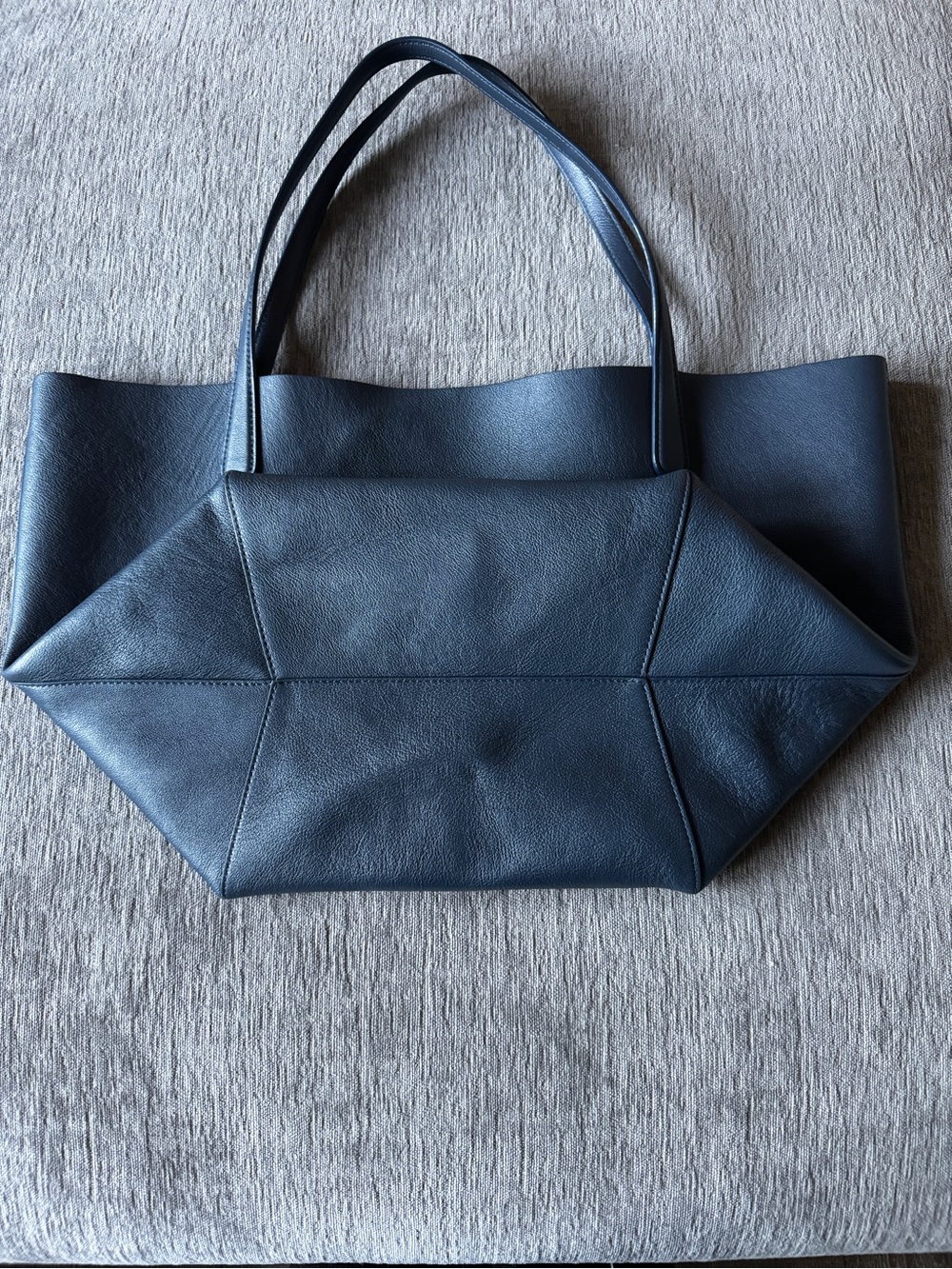 Mansur Gavriel Navy Soft Tote - Picture 5 of 9